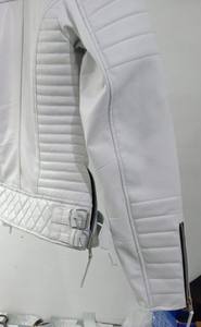 Chaqueta de Mujer Regular con Relleno de Plumón y Poliéster - Product Image 3