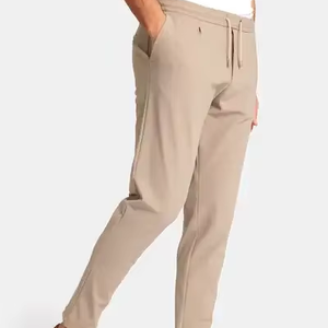 Pantalones de gimnasio de nylon elásticos de cuatro vías de bolsillo de alta calidad OEM personalizados para hombres - Product Image 4