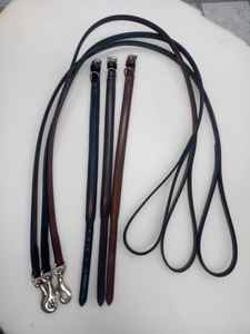 Collier de chien en cuir à motif d'os de chien jaune massif avec décoration en fer et fermeture à crochet et boucle à rivets toutes tailles - Product Image 2