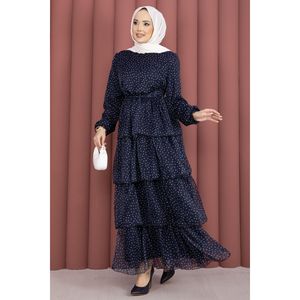 Robe trapèze bleu marine à pois superposés, design personnalisé, coupe Empire, longue, en crêpe, mousseline et polyester tissé, avec ceinture simple personnalisée, longueur genou - Product Image 4