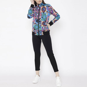 Última llegada de las mujeres de tamaño personalizado chándales de alta calidad ligero Casual moda al aire libre conjunto de las mujeres impresas chándal de las mujeres - Product Image 1