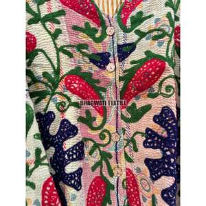 Chaqueta Kantha Suzani con bordado Floral bohemio, Unisex, trabajo a mano, lana, manga larga, borde crudo, estampado, diseño acolchado, bolsillo - Product Image 5
