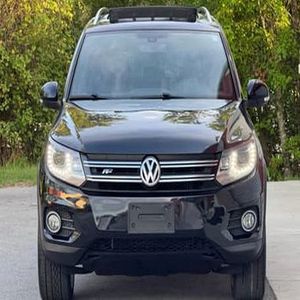 SUV R-Line 2014 sans réserve, 200 ch, 4 cylindres, transmission intégrale - Product Image 2