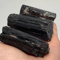 Pierre brute de tourmaline noire naturelle de haute qualité, cristal de gemme irrégulier, spécimen minéral, objet de collection Feng Shui, décoration d'intérieur, cadeau