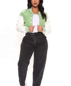 Fabricant et fournisseur en gros de vestes universitaires en laine du Pakistan Vestes universitaires pour femmes Mode d'hiver - Product Image 3