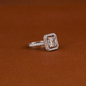 Anillo de compromiso de oro blanco sólido de 14 quilates con diseño personalizado, corte Asscher, Diamante cultivado en laboratorio, halo de dos lados, estilo moderno, certificado IGI - Product Image 5