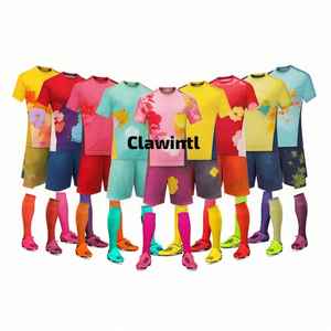 Logo personnalisé Uniformes de football Kits d'équipe de football sublimés Ensembles de maillots d'entraînement Vente en gros Fabricant de maillots de football 2025 - Product Image 4