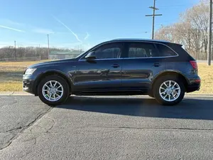 AUDI Q5 2.0T PREMIUM 2012 D'OCCASION CÔTÉ GAUCHE/DROIT - Product Image 4