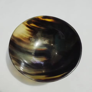 Cuencos de ensalada de cuerno rústico de Armonía Orgánica Esencia terrosa única Diseño de animal náutico Elegancia pulida Cuencos terrosos naturales - Product Image 1