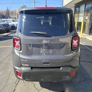 Jeep Renegade Latitude 2023 USADO EN BUEN ESTADO - Product Image 3