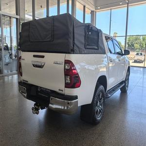 Mejor precio Toyota Hilux Pickup En stock Velocidad máxima disponible Envío rápido Sin historial de accidentes Volante a la izquierda y a la derecha - Product Image 5