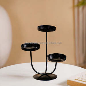 Nueva llegada 3 brazos negro hecho a mano Metal vela soporte Premium Vintage hierro hogar Decoración Navidad Pilar luz lámpara tipo venta al por mayor - Product Image 3