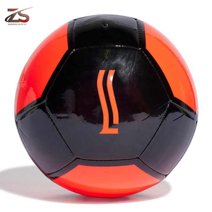 Balón de partido de Fútbol interior bajo de tamaño profesional 4 para 5 jugadores estilo clásico duradero en Pakistán - Product Image 6