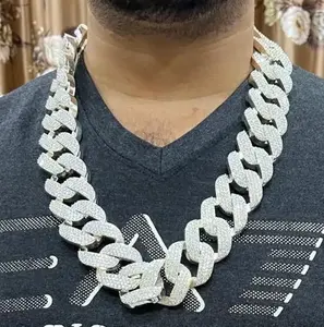 Moissanite VVS ronde de 18mm, chaîne à maillons cubains de 50 carats, cadeau de fête de mariage pour hommes en argent sterling 925 plaqué rhodium - Product Image 3