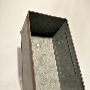 Maceta Rectangular de Cobre Vintage, Diseño Moderno para Jardín, Interior/Exterior - Product Image 6