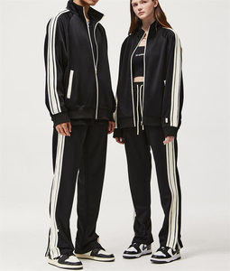 100% survêtement de haute qualité coupe ajustée 2 pièces joggers de sport fermeture éclair personnalisée Style unique imprimé survêtements à rayures latérales pour homme - Product Image 1