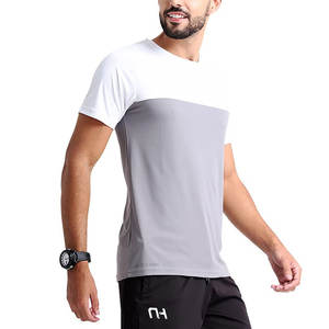 Camiseta de algodón 100% de peso pesado con cuello redondo para hombre Logotipo de impresión digital personalizado Diseño de gran tamaño con estilo único - Product Image 4