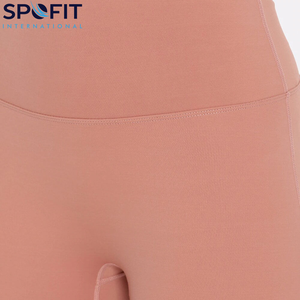 Vêtements de sport en gros pour femmes : Ensembles 2 pièces de yoga, leggings d'entraînement, soutiens-gorge de sport et hauts de sport - Product Image 6