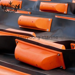 Barrière de flottation permanente robuste avec haute résistance aux UV et aux organismes marins pour les marinas - Product Image 4