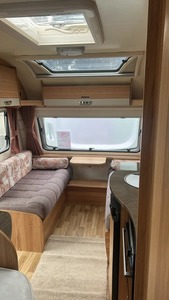 Mini caravana Bailey Persuit 4x4 para 4 personas - Product Image 6