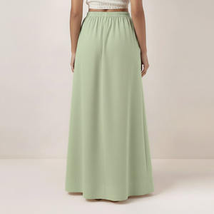 Jupe longue décontractée kaki pour femme avec poches latérales et taille élastique fendue - Product Image 2