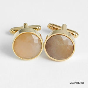 Boutons de manchette haut de gamme en plaqué or 18 carats pour hommes avec agate blanche à facettes Fengshui Gemstone MSDATRG005 Collection Tinh Vu du Vietnam - Product Image 2