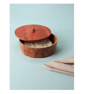 กล่องใส่ขนมปังไม้ทำมือพร้อมฝาปิดและที่คีบ ภาชนะเก็บโรตีคุณภาพพรีเมียมสำหรับห้องครัว ห้องรับประทานอาหาร และการเสิร์ฟ - Product Image 4