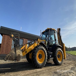 Retroexcavadora JCB 3CX/4CX usada de calidad superior con 2 años de garantía Motor y caja de cambios de gran potencia de 75KW - Product Image 1