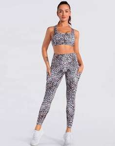 Vêtements de sport de yoga sans couture pour femmes de qualité supérieure soutien-gorge de sport respirant de haute qualité dans les grandes tailles soutien-gorge de sport uni en gros pour les filles - Product Image 2