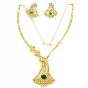 Venta al por mayor 14K 18K 24K Micro Gold Filled AD Stone Collares de moda, Formando collares cortos, Collares de diseño floral tradicional - Product Image 5