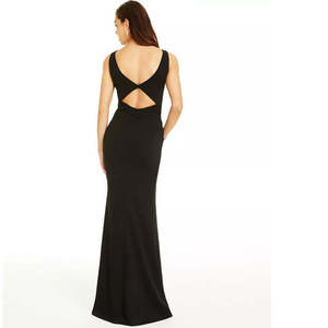 Abito lungo da donna Emerald Sundae nero con scollo a V e cut-out, stile festa, taglie XL, silhouette a tubino, vita naturale - Product Image 2