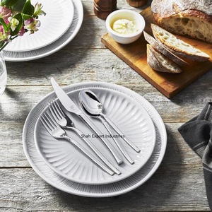 Ensemble de couverts en métal de style occidental avec poignée carrée fini argent pour la vaisselle de table de mariage - Product Image 3