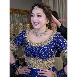 ชุดเลเฮนกาโชลีสีน้ำเงินกรมท่าทรงเอไลน์ แขนสั้น ประดับตกแต่งอย่างประณีต เหมาะสำหรับงานเฉลิมฉลอง-เอวทรงธรรมชาติ - Product Image 6