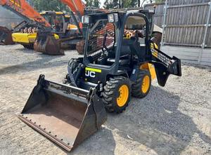 Chargeuse compacte antidérapante JCB 135HD à vendre - Product Image 3