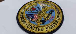 Étiquettes de vêtement élégantes et durables en polyester, patchs d'emblèmes britanniques brodés à la main avec des badges Wok en fil métallique tissé - Product Image 5