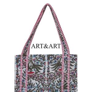 Bolsa de Mano Acolchada Ligera Hecha a Mano con Cierre, Moderna, Elegante, con Estampado de Bloques, Bolsillos Prácticos para Mujer - Product Image 3