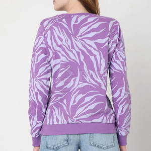 Wholesale Women <b>Crew</b> <b>Neck</b> <b>SweatShirt</b> Oversized Pullover Customized Printed <b>SweatShirt</b> Fashion Streetwear <b>Sweatshirt</b> - Product Image 4