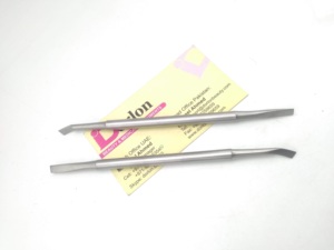 Outil d'art d'ongle Poussoir à cuticules plaqué or Fournitures pour ongles de marque privée personnalisée Bâton à ongles en acier inoxydable Outil de manucure Poussoir - Product Image 5