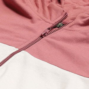 Ensemble de survêtement pour femmes à la mode Matériau de qualité supérieure Jogging et tenue décontractée Tenue élégante et confortable pour femmes - Product Image 5