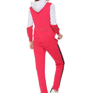 Survêtement d'hiver de haute qualité pour femmes motif solide haut de transpiration facile à porter ensemble en différentes couleurs fabriqué au Pakistan - Product Image 2