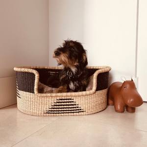 Natural woven seagrass bed baskets pets supplies indoor raffia pet basket beds for dogs and cats - Product Image 5