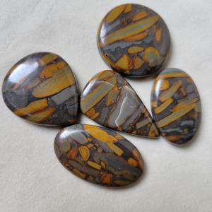 Cabochons en vrac de pierres précieuses de jaspe Kambaba de qualité supérieure Cabochons en cristal authentiques pour bijoux Cabochon de haute qualité à dos plat - Product Image 1