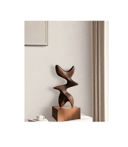 Escultura de madera rústica hecha a mano para la decoración de la cocina de la granja que destaca el toque cultural antiguo con arte detallado - Product Image 5