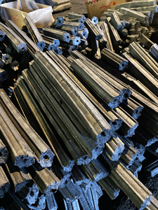 Briquetas con forma hexagonal de aserrín de Acacia de baja ceniza de alta densidad, carbón de madera dura hecho a máquina, carbón fijo 80% para barbacoa Industrial - Product Image 5