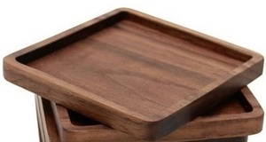 Plateau en bois élégant mais basique sans embellissements, idéal pour le thé, les collations sèches et l'utilisation du dessus de table. - Product Image 4
