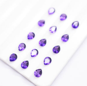 Piedras preciosas sueltas de amatista púrpura Natural en forma de pera facetadas calibradas 5X4 MM tamaños para collares joyería - Product Image 1