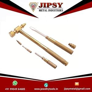 Tête en laiton et plastique marteau léger pour bijoutiers pour la fabrication de bijoux et d'outils de fabrication de montres en Inde - Product Image 3