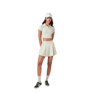 Ensemble de jupe de tennis pour femmes sur mesure, marque privée OEM, haute performance, tissu respirant et à séchage rapide - Product Image 1