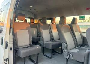 Nouveautés pour le marché mondial 2021 Toyota Hiace 3.5L V6 Patrol manuel 13 places - Product Image 6