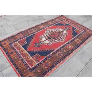 Turkish 4.5x7.7 ft Rug, Vintage Rug, <b>Red</b> Southwestern Rug <b>Wool</b> - Product Image 3